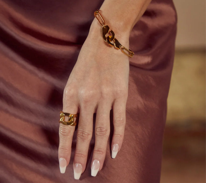 BIBI CHAIN RING