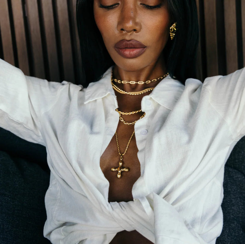 JOIE CROSS NECKLACE