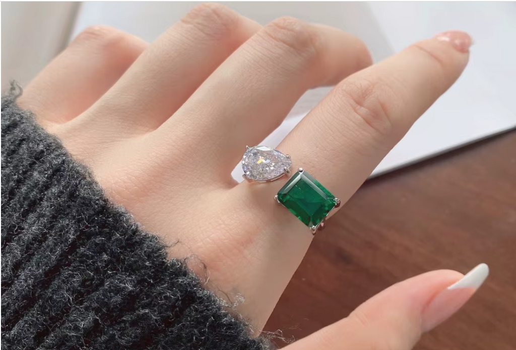ELLIS RING