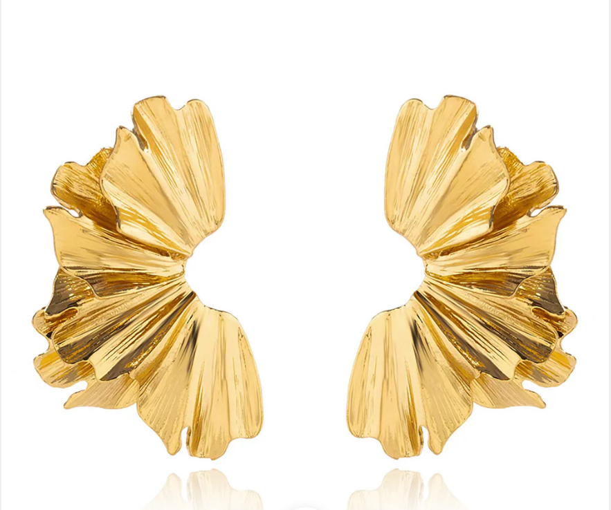AMA EARRING